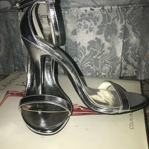 Hot tomato silver heels
